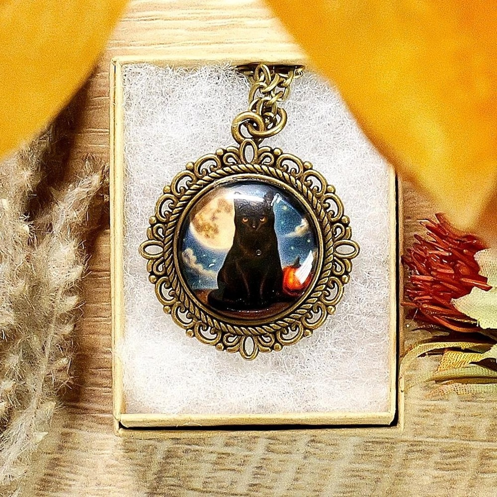 Black Cat Pumpkin Halloween Necklace Gothic Vintage Full Moon Pendant Jewelry